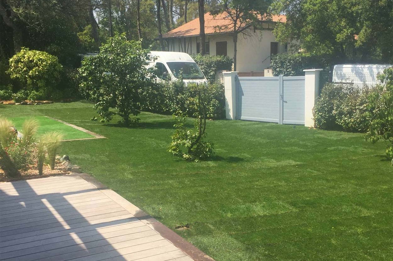 Aménagement de jardin Capbreton, Aménagement de jardin Hossegor, Arrosage automatique Capbreton, Arrosage automatique Hossegor, Création terrasse bois Capbreton, Création terrasse bois Hossegor, Entretien espace vert Capbreton, Entretien espace vert Hossegor, Entretien Piscine Capbreton, Entretien Piscine Hossegor, Gestion d’irrigation Capbreton, Gestion d’irrigation Hossegor, Paysagiste Capbreton, Paysagiste Hossegor, Piscine Capbreton, Piscine Hossegor