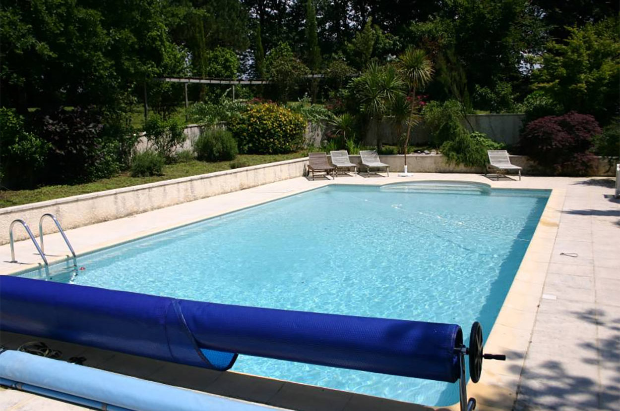 Aménagement de jardin Capbreton, Aménagement de jardin Hossegor, Arrosage automatique Capbreton, Arrosage automatique Hossegor, Création terrasse bois Capbreton, Création terrasse bois Hossegor, Entretien espace vert Capbreton, Entretien espace vert Hossegor, Entretien Piscine Capbreton, Entretien Piscine Hossegor, Gestion d’irrigation Capbreton, Gestion d’irrigation Hossegor, Paysagiste Capbreton, Paysagiste Hossegor, Piscine Capbreton, Piscine Hossegor